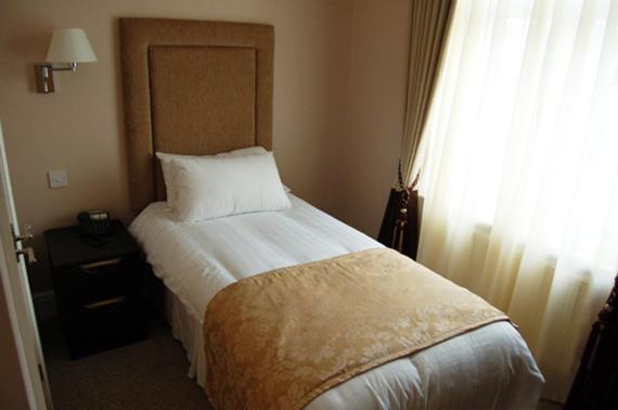 Executive Single Room, Devonshire