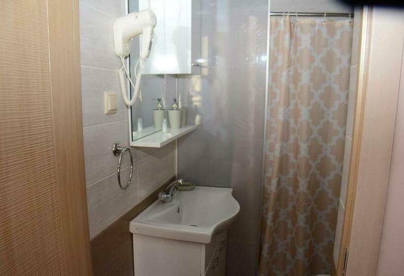 اتاق لوکس, Guest House Batumi Globus