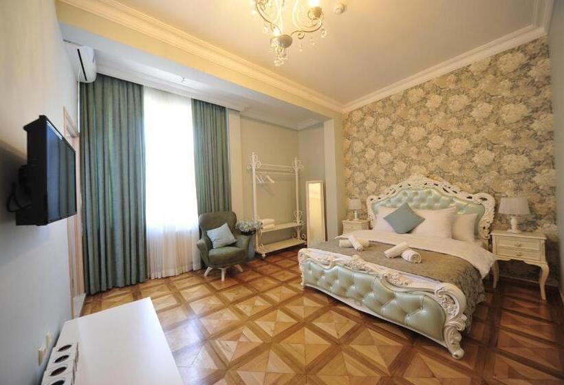 اتاق لوکس, Guest House Batumi Globus