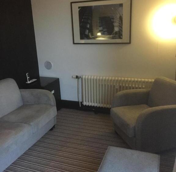 Номер Стандарт, Greenbank Lodge Llangollen