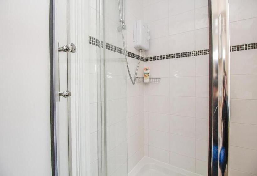 اتاق استاندارد, Harris Guest Accommodation