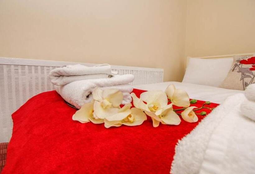 اتاق خانوادگی, Harris Guest Accommodation