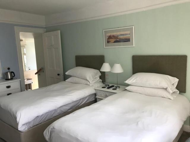اتاق استاندارد با چشم‌انداز دریا, Lawrenny Lodge
