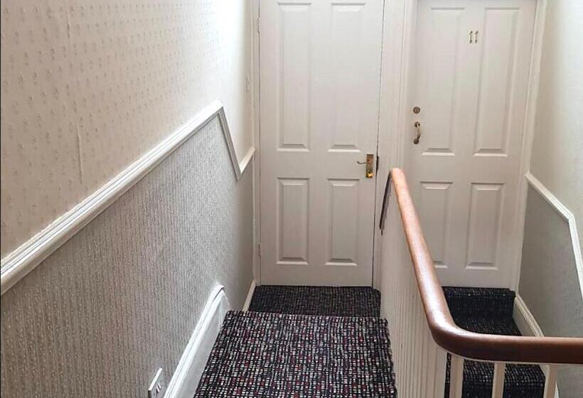 اتاق اکونومی یک تخته, The Abbey Town House   Cheltenham