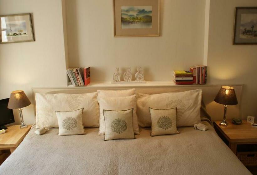 اتاق استاندارد, The Norwood Guest House