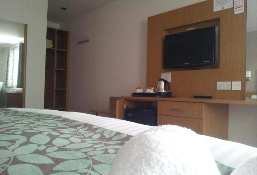 اتاق لوکس, Deangate Motel