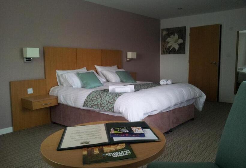 اتاق لوکس, Deangate Motel