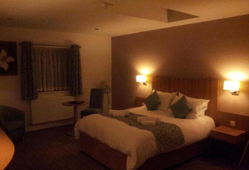 اتاق لوکس, Deangate Motel