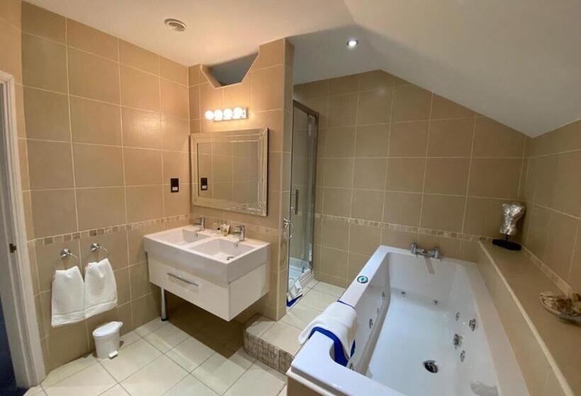 اتاق سوپریور, Dudsbury Golf Club   And Spa