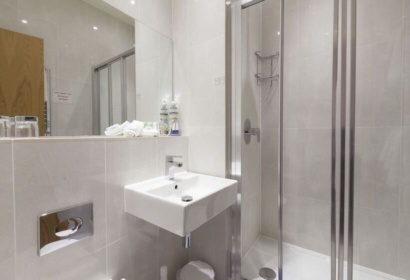 اتاق استاندارد, Dudsbury Golf Club   And Spa