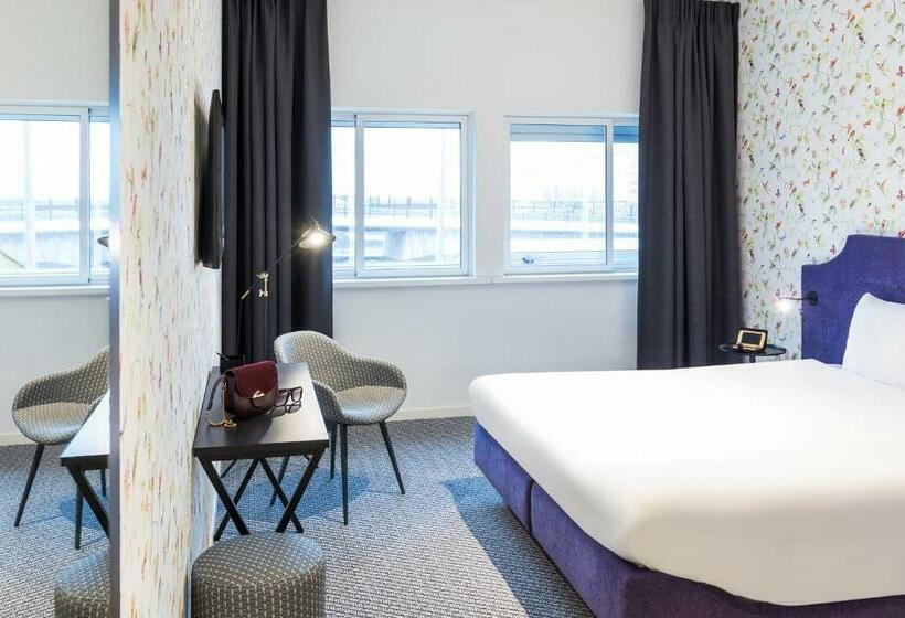اتاق سوپریور با تخت بزرگ, Ibis Styles Amsterdam Airport