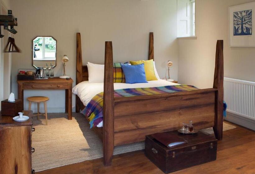 اتاق استاندارد با تخت بزرگ, Killingworth Castle