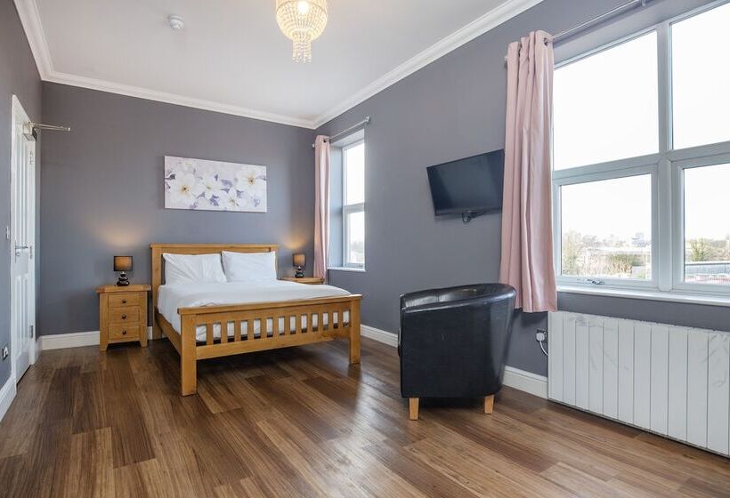 اتاق استاندارد, Marlborough