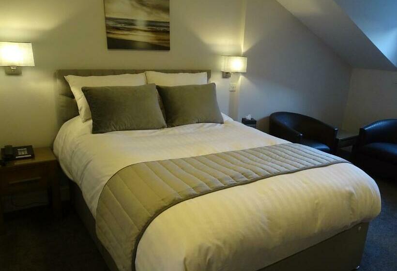 اتاق استاندارد با تخت بزرگ, The Beeches Hotel & Leisure Club
