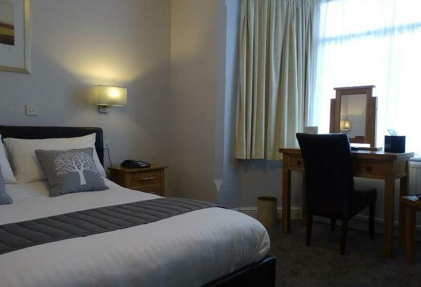 اتاق استاندارد, The Beeches Hotel & Leisure Club