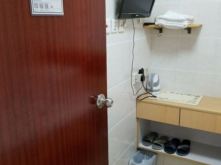 اتاق استاندارد, Asia Travel House