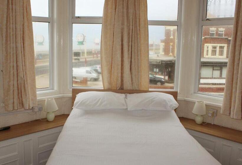 اتاق استاندارد, The Colwyn   Near Pleasure Beach