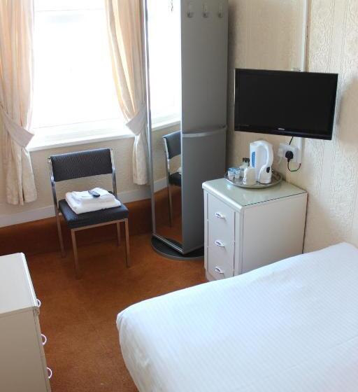 اتاق استاندارد یک نفره, The Colwyn   Near Pleasure Beach
