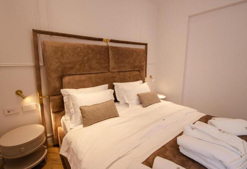 اتاق سوپریور, The Crown Boutique Hotel & Spa