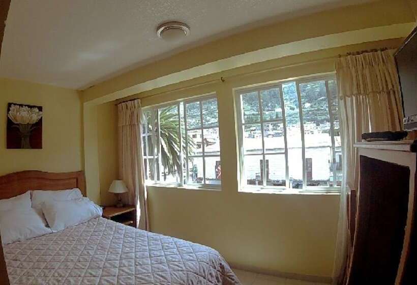 اتاق استاندارد یک نفره, Hostal Gampala