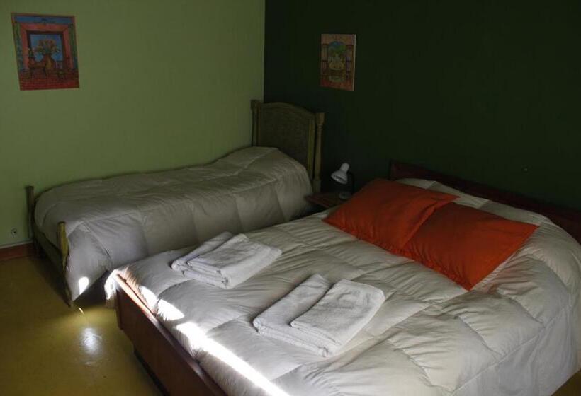 اتاق کلاسیک, Huala Hosteria