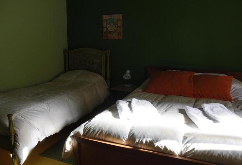 اتاق کلاسیک, Huala Hosteria
