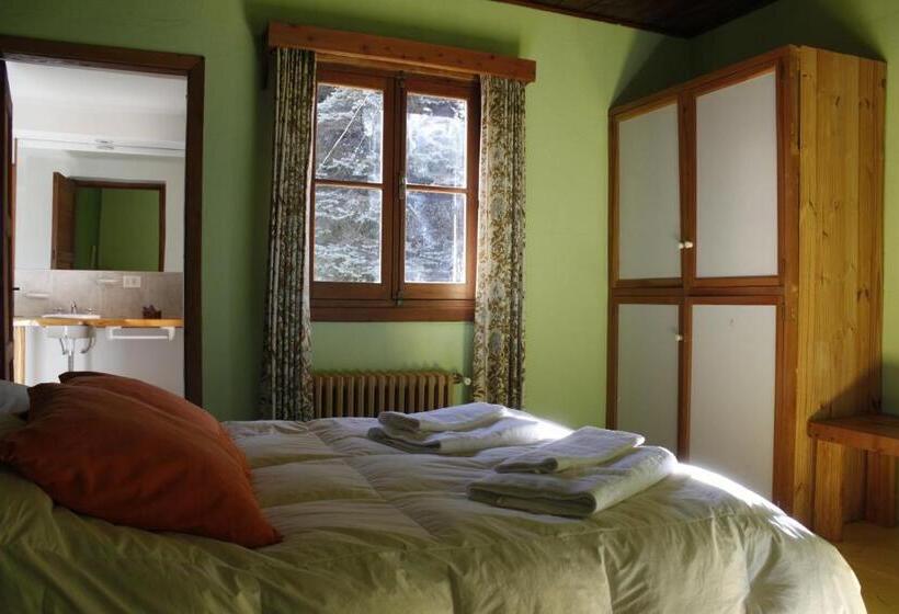 اتاق کلاسیک, Huala Hosteria