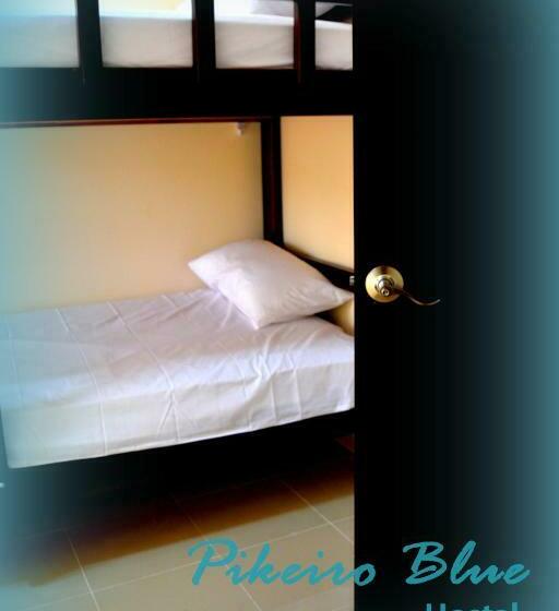اتاق استاندارد چهار تخته, Pikeiro Blue