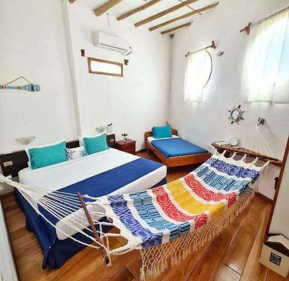 اتاق استاندارد سه نفره, Capitan Max B&b