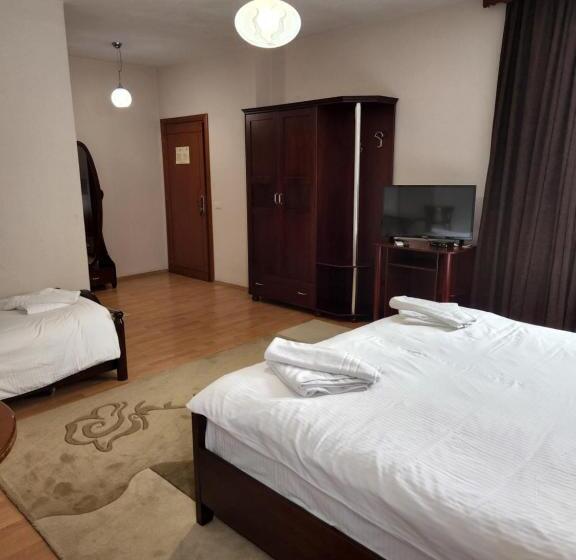 اتاق استاندارد سه نفره, Guesthouse Bimbli