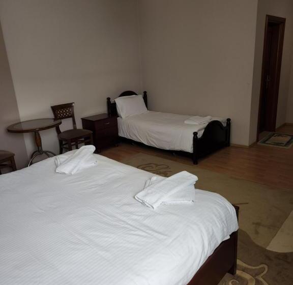 اتاق استاندارد سه نفره, Guesthouse Bimbli