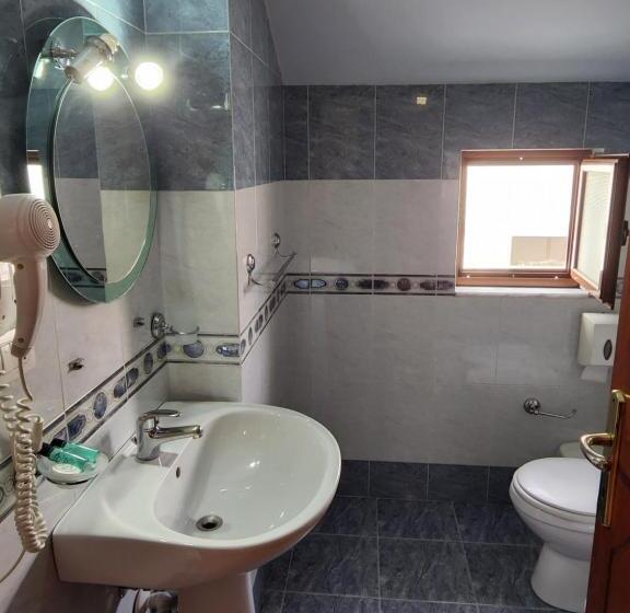 اتاق استاندارد با بالکن, Guesthouse Bimbli