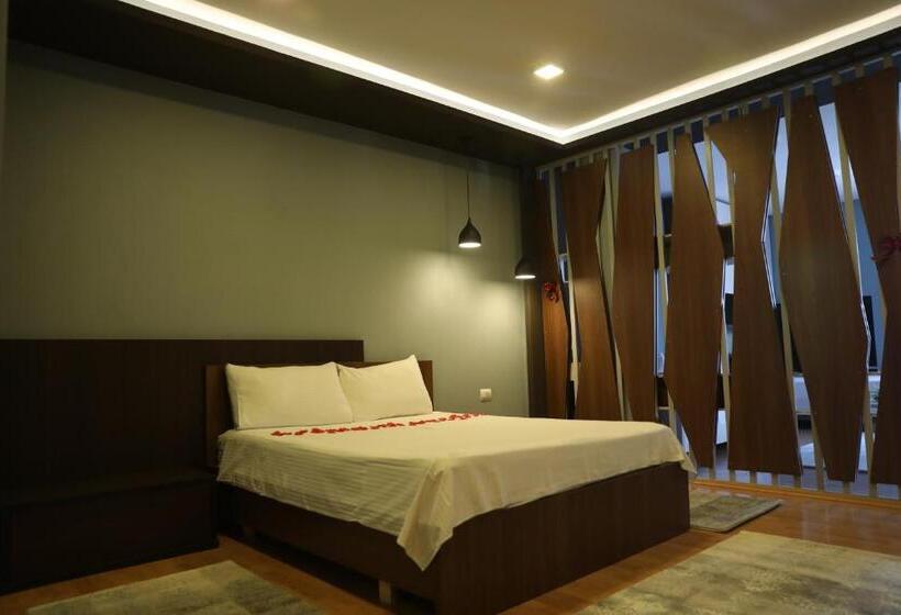 Deluxe Suite King Bed, Guesthouse Bimbli