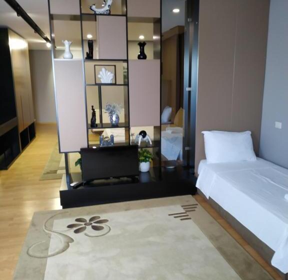 Deluxe Suite King Bed, Guesthouse Bimbli