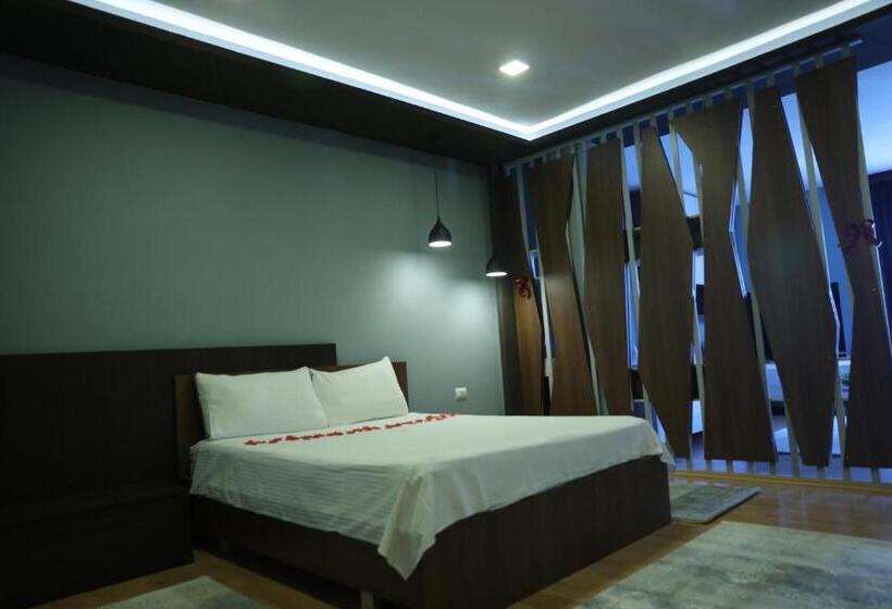 Deluxe Suite King Bed, Guesthouse Bimbli