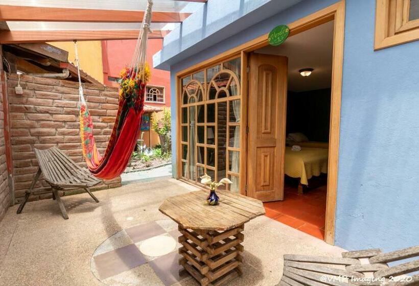 اتاق استاندارد سه نفره, La Posada Del Arte