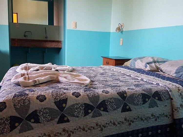 اتاق استاندارد, Hostel Iguazu Falls
