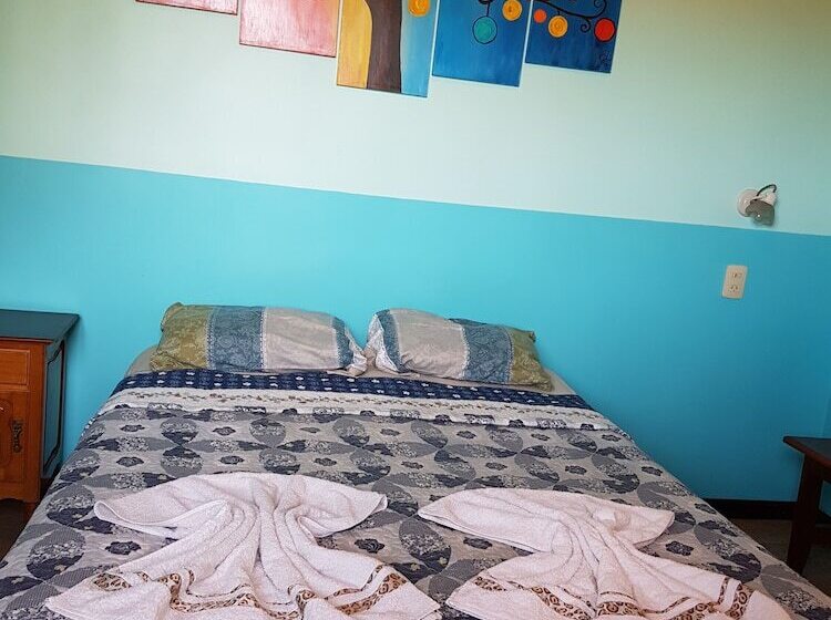 اتاق استاندارد, Hostel Iguazu Falls