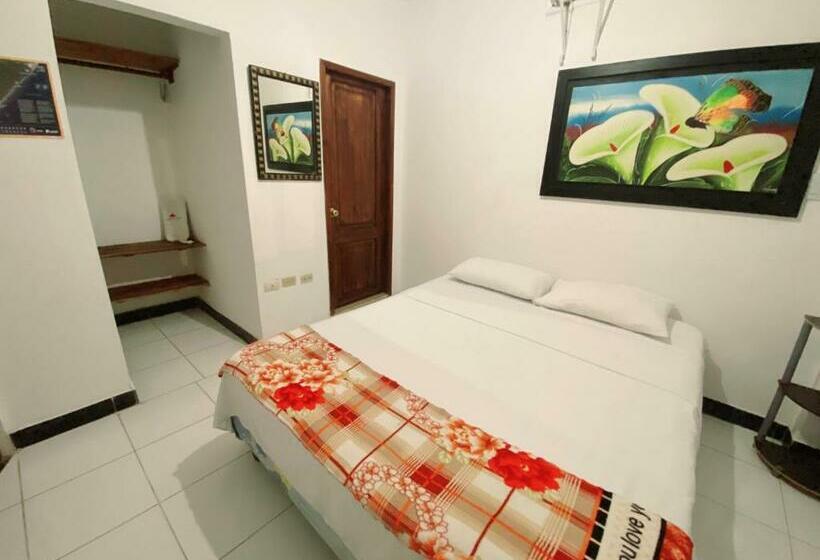 اتاق استاندارد با تخت بزرگ, Bahia B&b