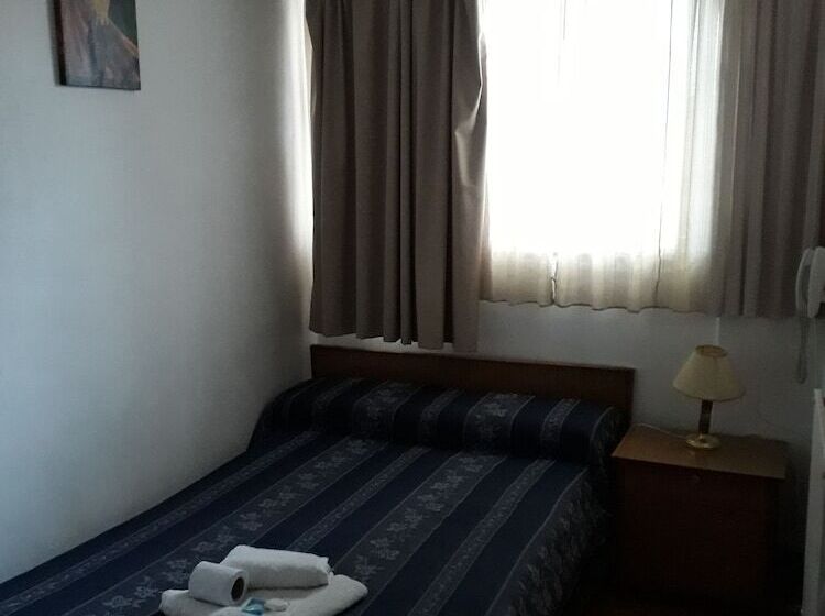 اتاق استاندارد یک نفره, San Carlos