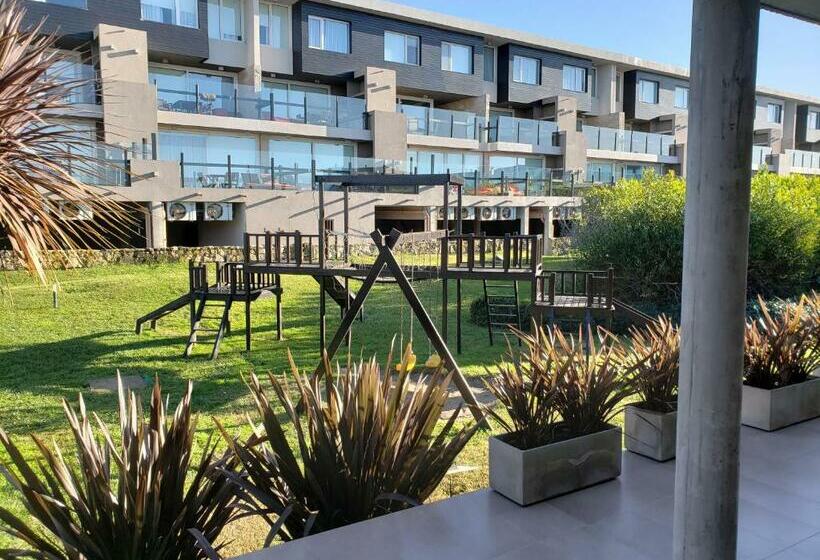 آپارتمان 1 خوابه با چشم‌انداز دریا, Linda Bay Beach & Resort Spa
