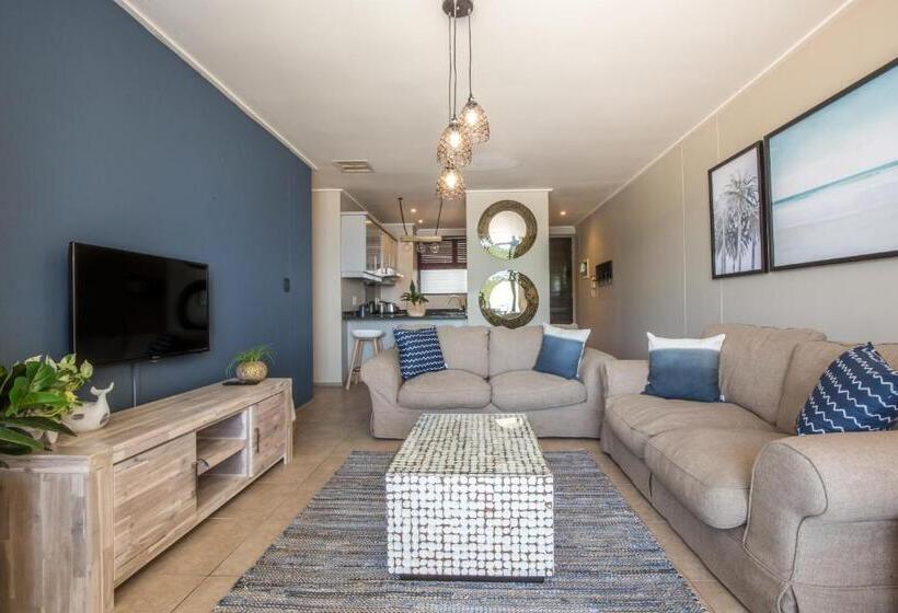 آپارتمان لوکس 2 خوابه, Point Waterfront Apartments