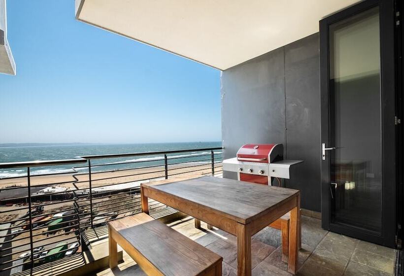 2 Bedroom Deluxe Apartment Sea View, Point Waterfront Apartments