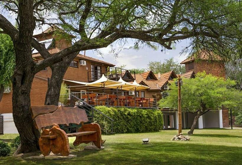 اتاق استاندارد چهارنفره با بالکن, Posada De Campo   Hotel Boutique   Adults Only