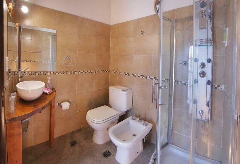 اتاق استاندارد چهارنفره با بالکن, Posada De Campo   Hotel Boutique   Adults Only