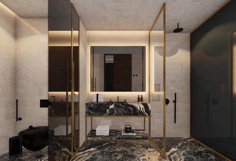 اتاق خانوادگی تودرتو, Rixos Tersane Istanbul