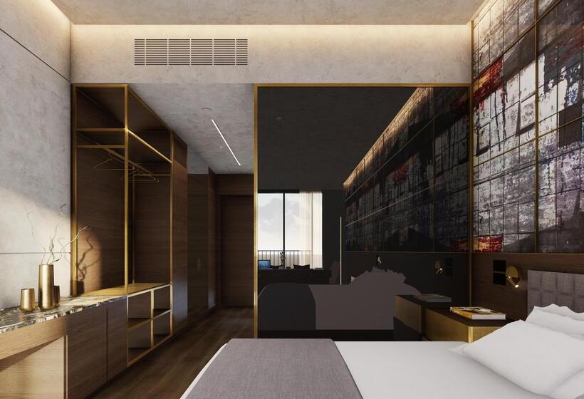 اتاق خانوادگی تودرتو, Rixos Tersane Istanbul