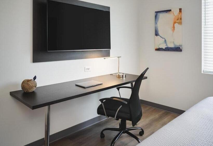 استودیوی استاندارد, Stayapt Suites College Station
