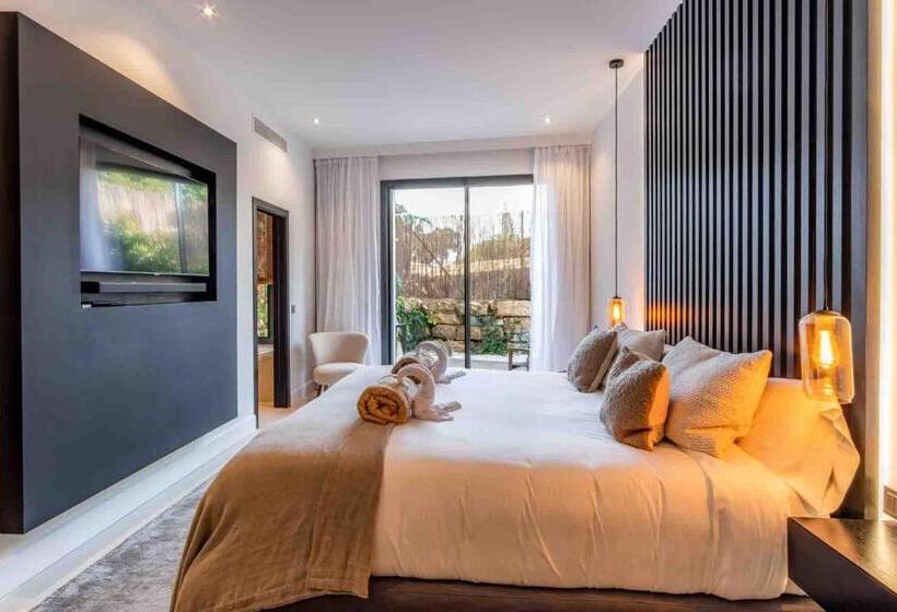 اتاق لوکس سه تخته, Casa Bodhi Boutique Hotel & Spa