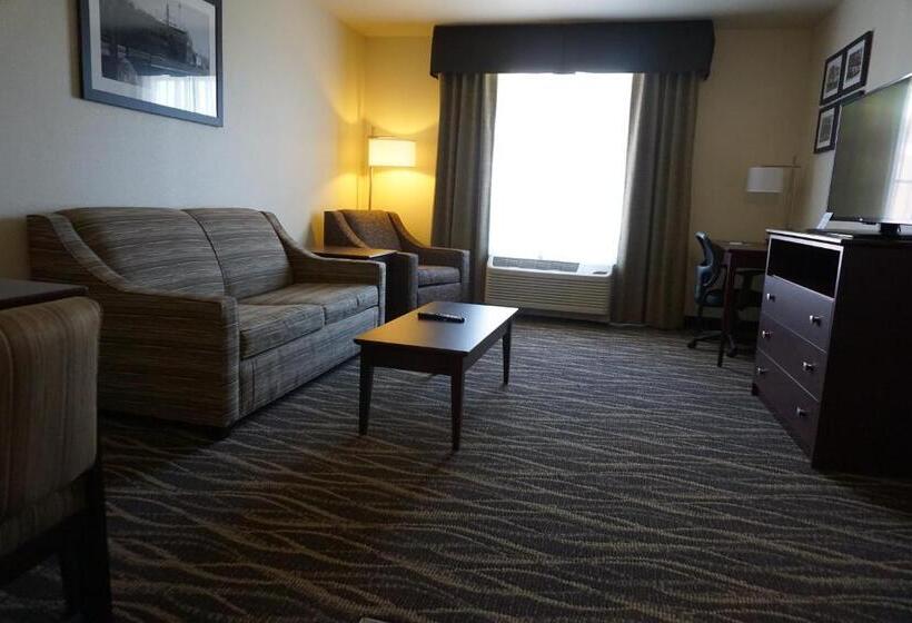 Suite, Cobblestone  & Suites  Chippewa Falls